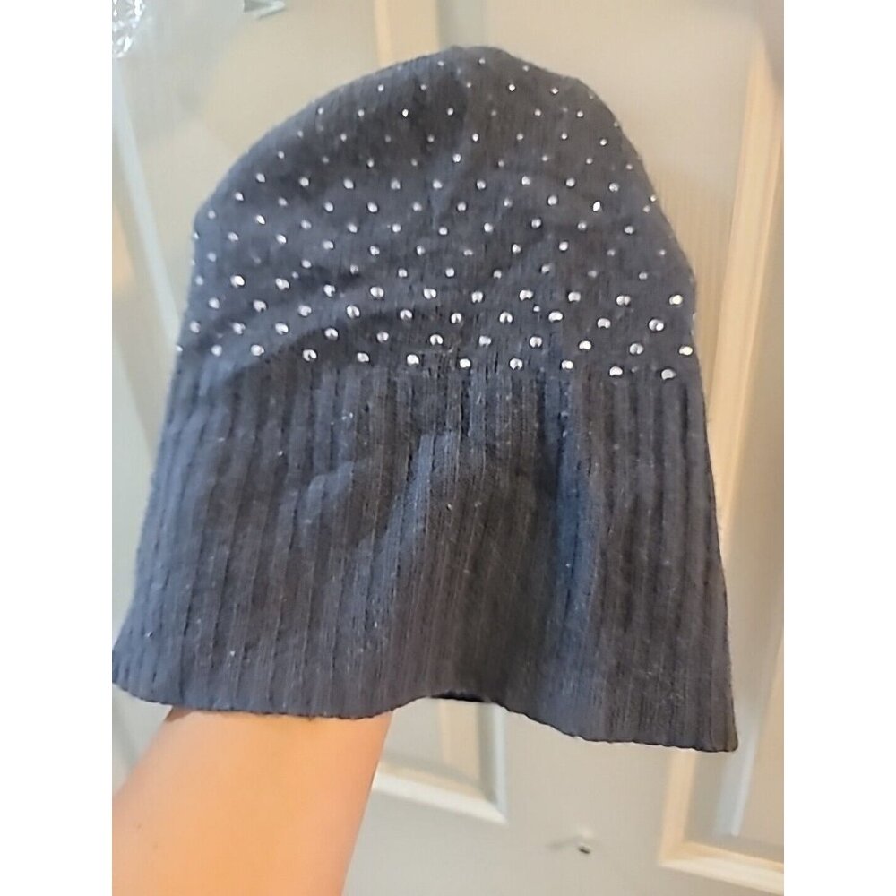 Crewcuts Womans Winter Gray Wool Blend Hat. Grommet Detail. Size Small/ Medium.